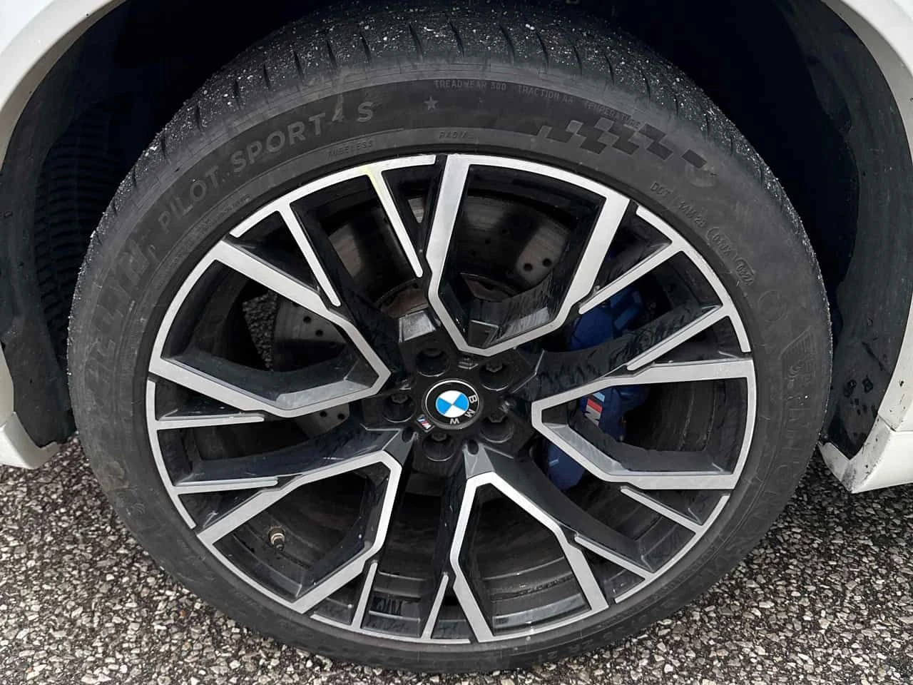 BMW X5M Competition Individual  CARFAX, снимка 7 - Автомобили и джипове - 54315564