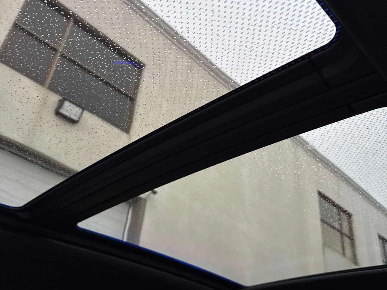 BMW X5M Competition Individual  CARFAX, снимка 11 - Автомобили и джипове - 54315564