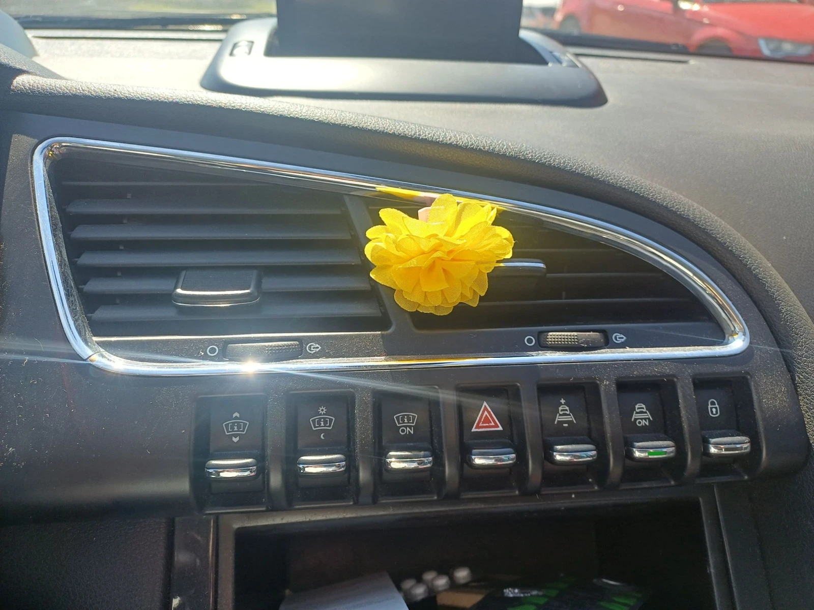 Peugeot 3008 1, 6hdi, Airkros, снимка 17 - Автомобили и джипове - 54321730