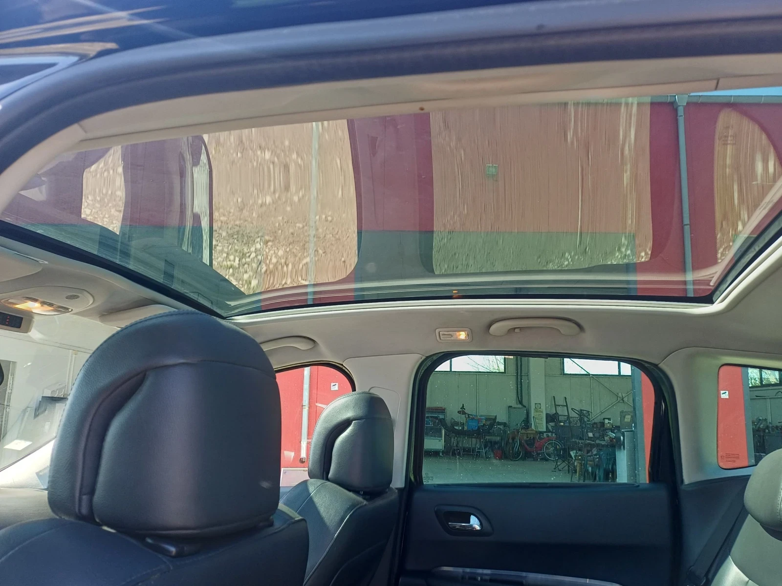 Peugeot 3008 1, 6hdi, Airkros, снимка 12 - Автомобили и джипове - 54321730