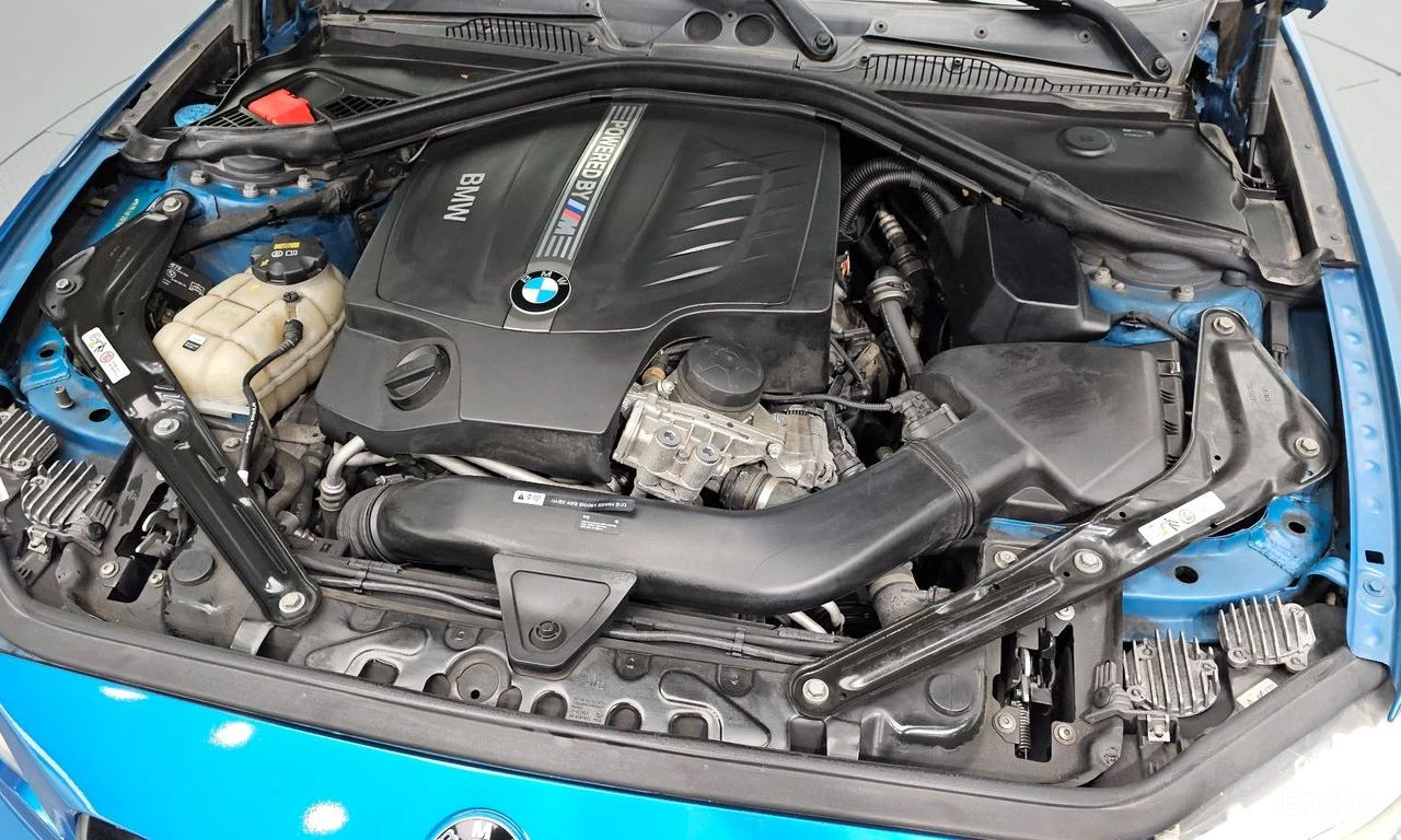 BMW M2 HARMON* KARDON* БЕЗ* ИНЦИДЕНТИ* FULL* CARBON* , снимка 17 - Автомобили и джипове - 54651148