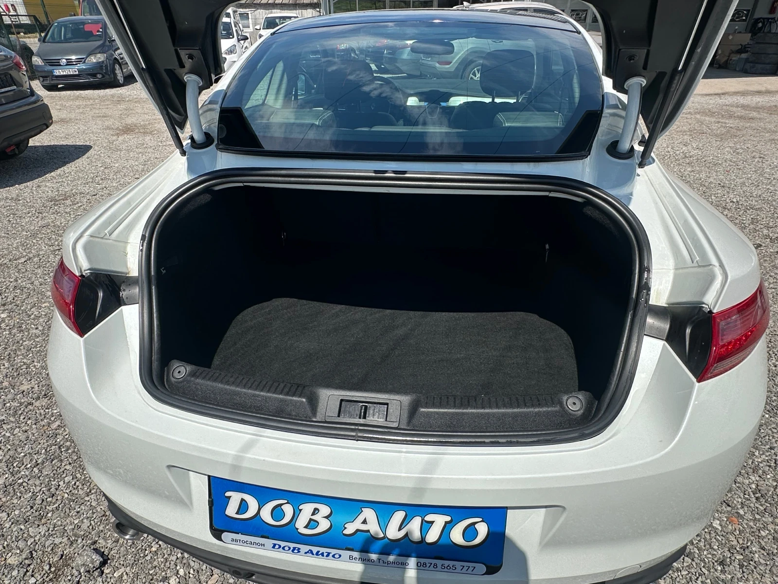 Renault Laguna 2.0DCI-173к.с-AVTOMATIC-MONACO GO-LED-NAVI, снимка 14 - Автомобили и джипове - 54955057