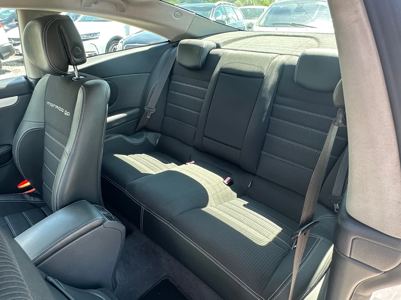 Renault Laguna 2.0DCI-173к.с-AVTOMATIC-MONACO GO-LED-NAVI, снимка 12 - Автомобили и джипове - 54955057
