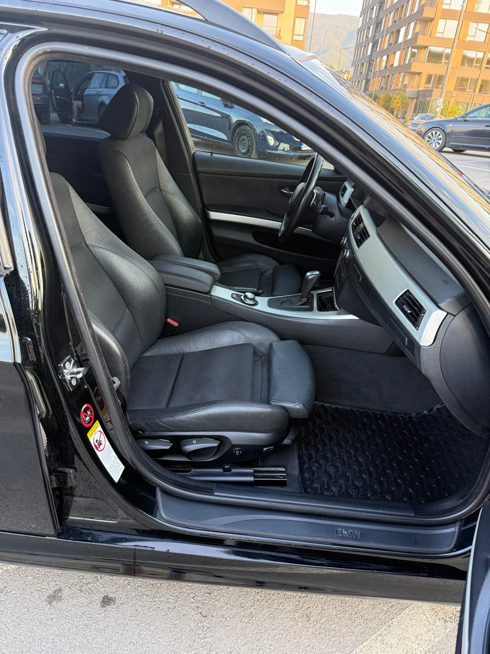 BMW 325   e91 M57 Stage3, снимка 6 - Автомобили и джипове - 54988029