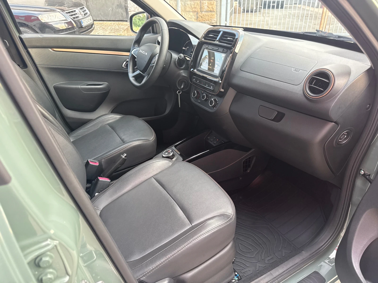 Dacia Spring EXTREME* 65* В ГАРАНЦИЯ* , снимка 9 - Автомобили и джипове - 55053198