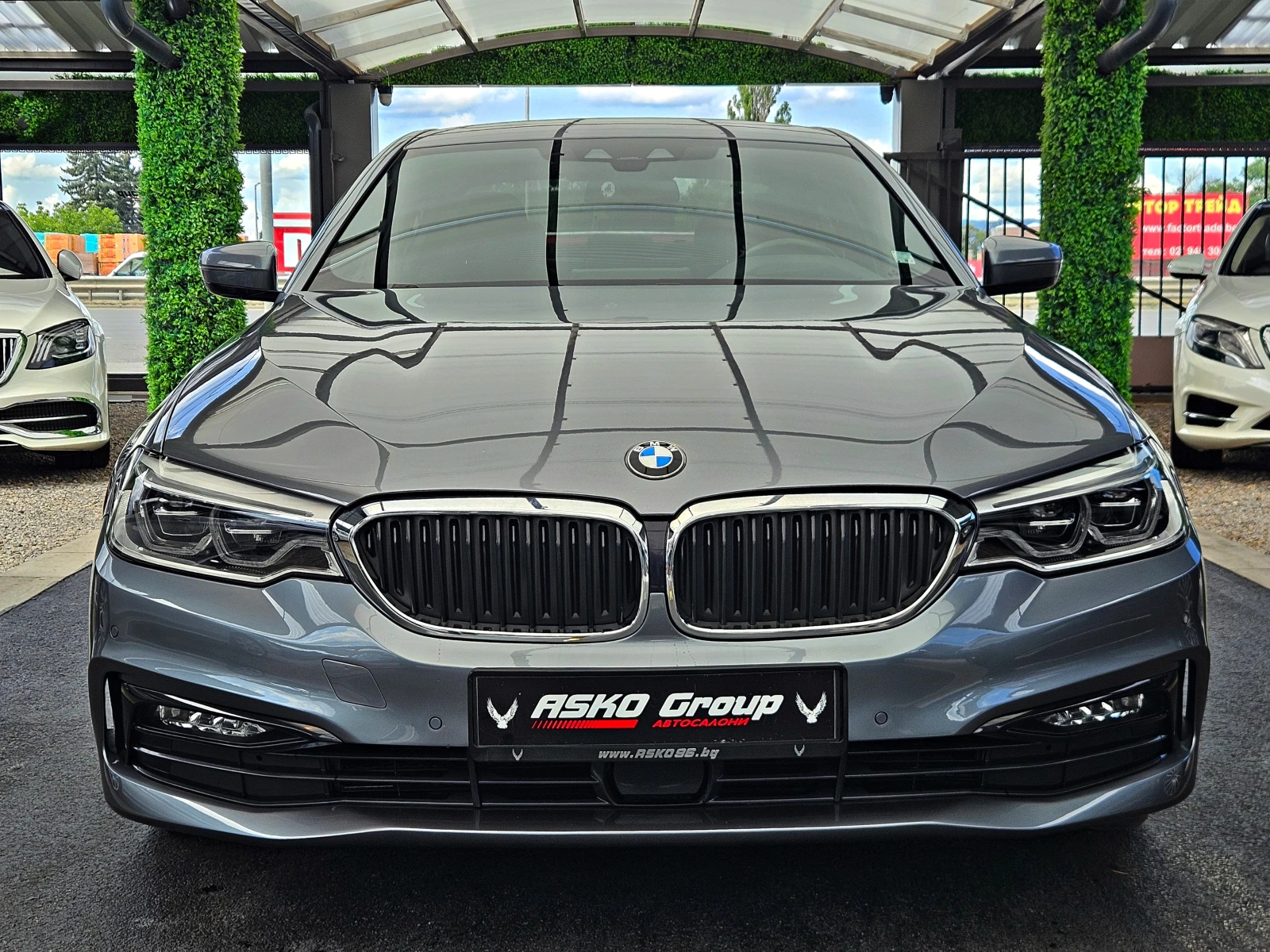 BMW 540 i/XD/SPORT LINE/DISTR/HUD/CAMERA/ВАКУМ/ПОДГРEB/LIZ, снимка 2 - Автомобили и джипове - 55183570