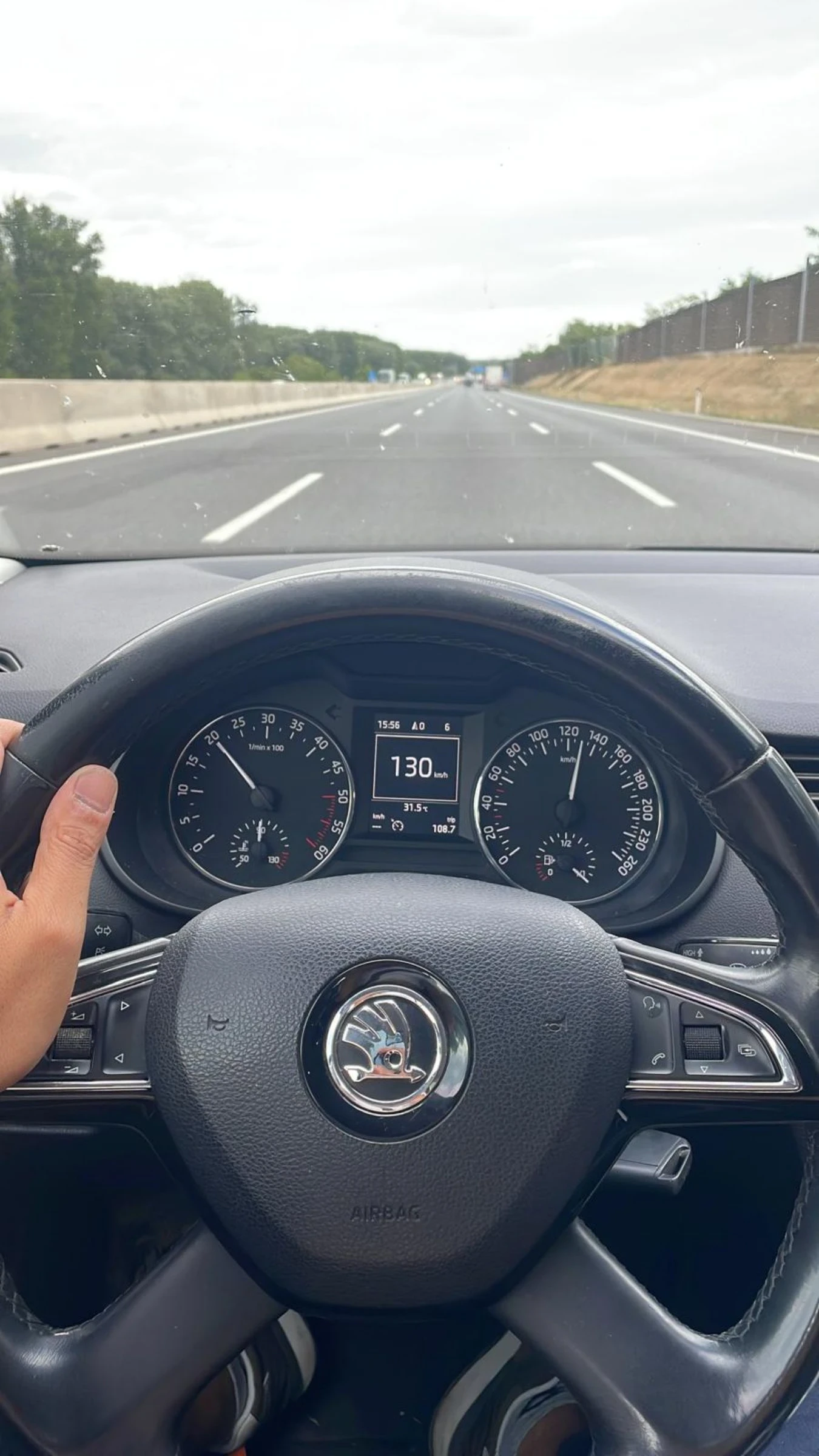 Skoda Octavia 1.6 110hp 6скорости, снимка 5 - Автомобили и джипове - 55263025