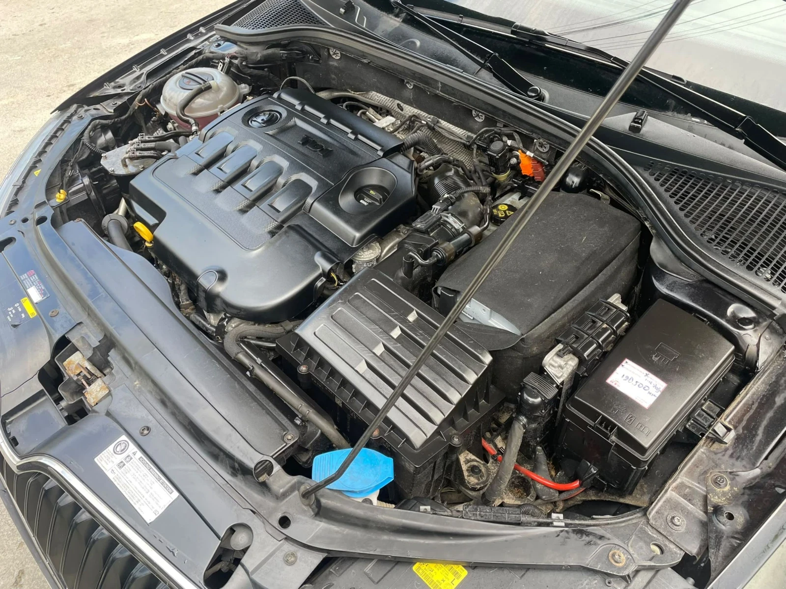 Skoda Octavia 1.6 110hp 6скорости, снимка 17 - Автомобили и джипове - 55263025