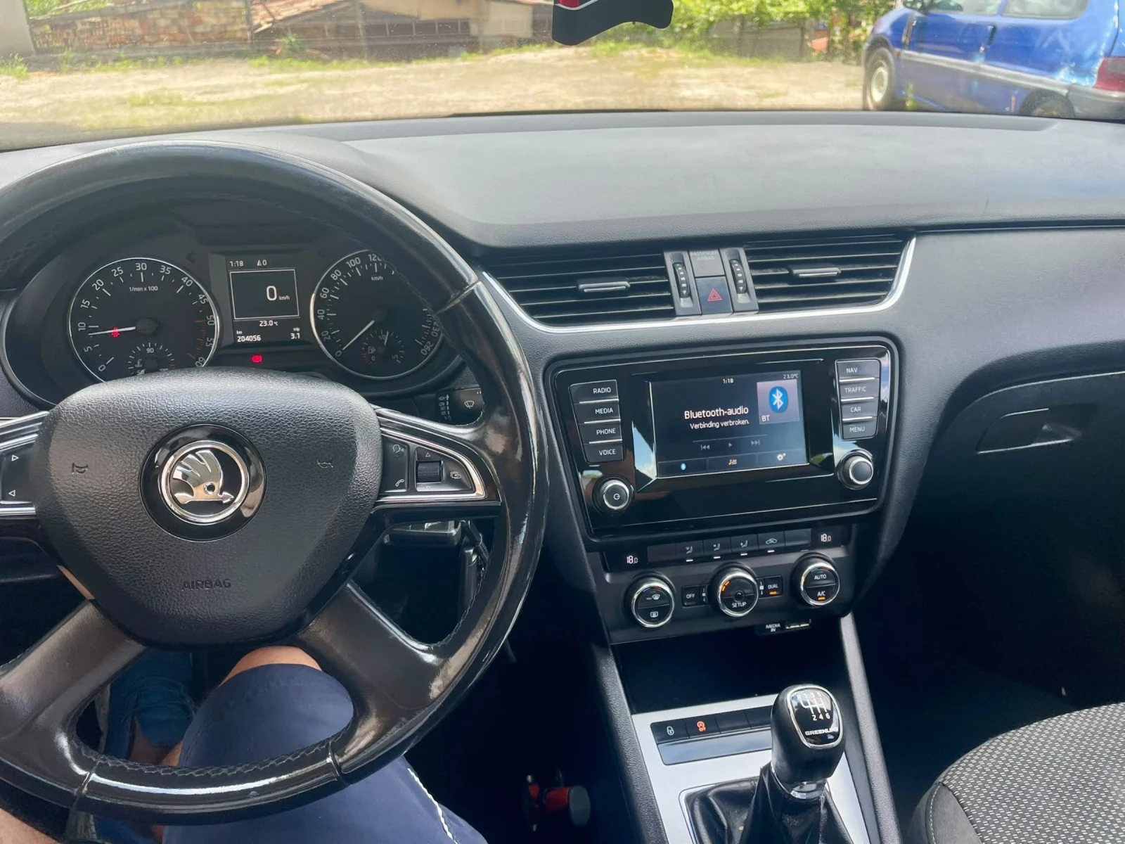 Skoda Octavia 1.6 110hp 6скорости, снимка 8 - Автомобили и джипове - 55263025