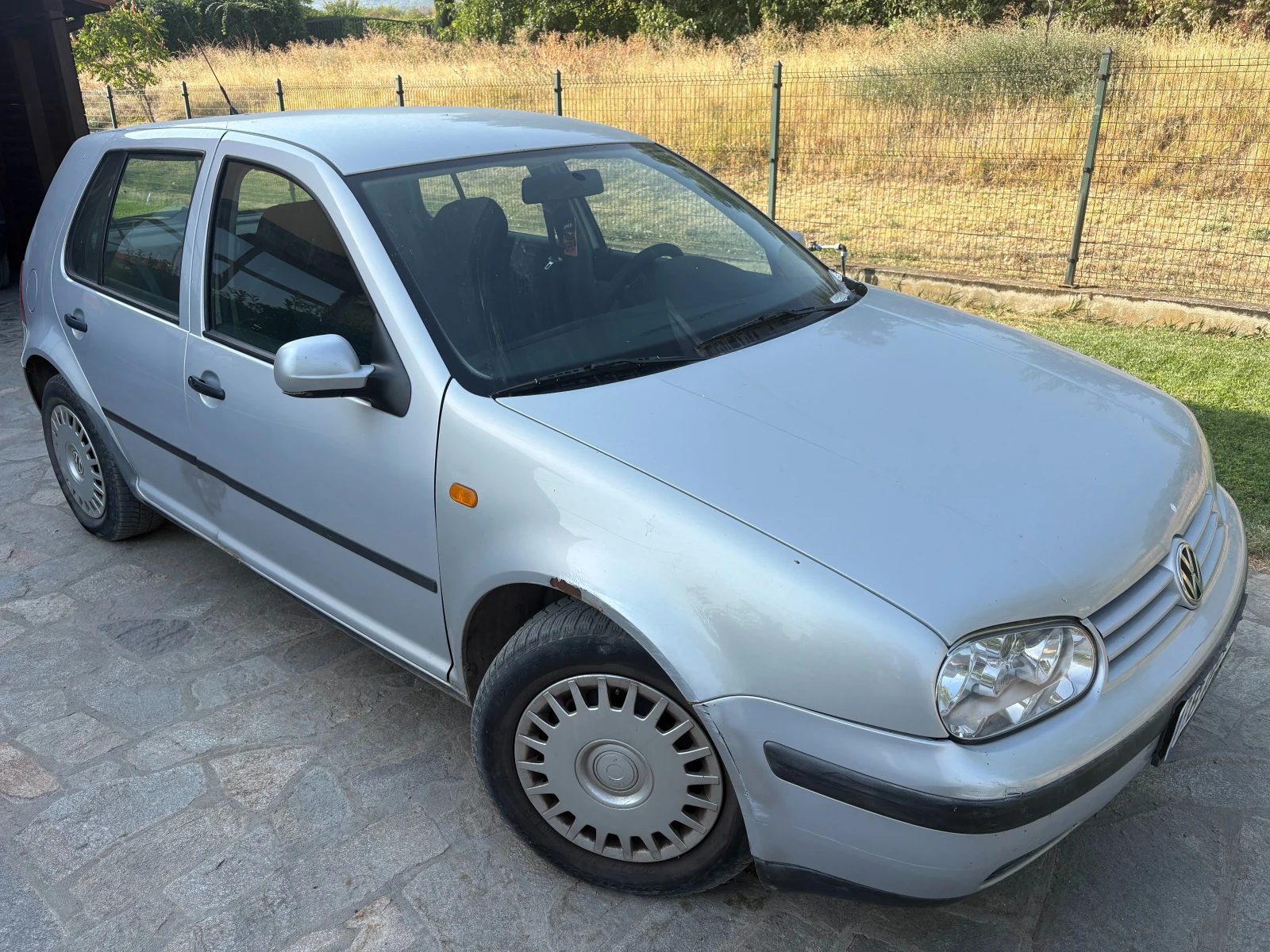 VW Golf 1.9TDI, снимка 4 - Автомобили и джипове - 55896497