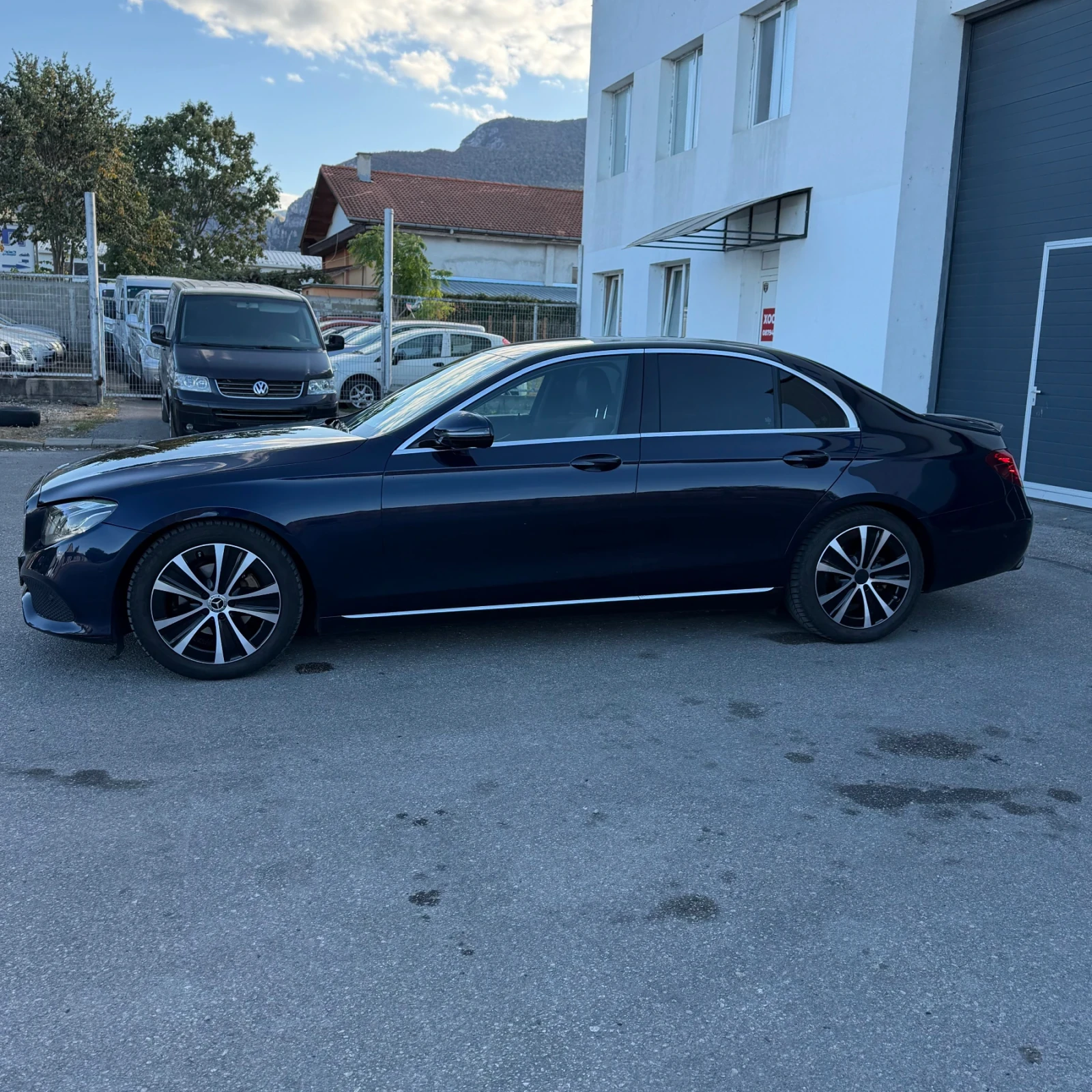 Mercedes-Benz E 220 2.2D, снимка 9 - Автомобили и джипове - 56060979