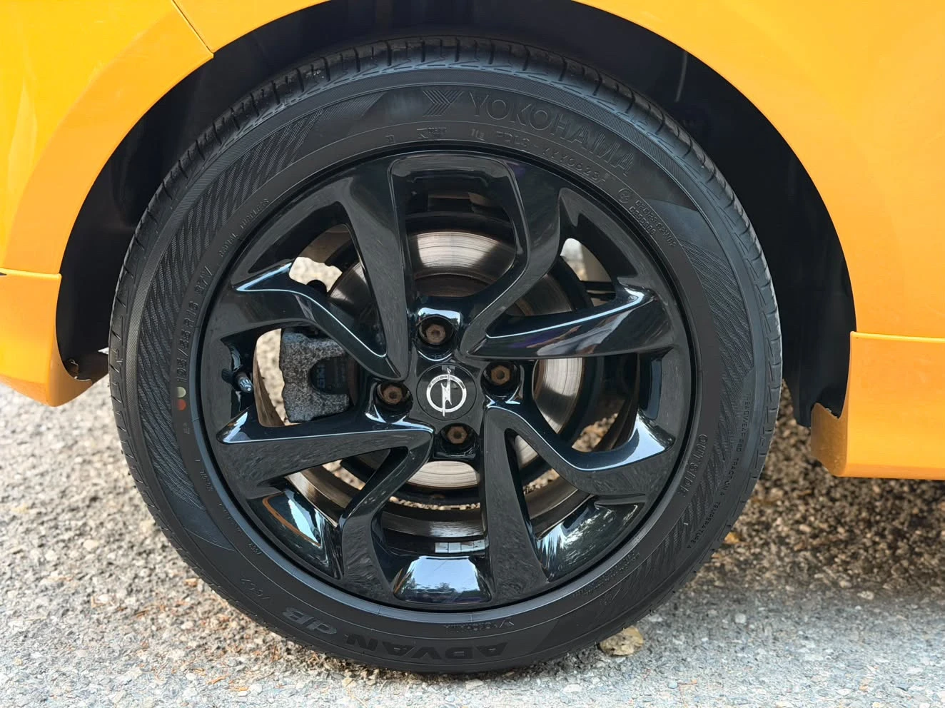 Opel Corsa OPC Line, снимка 10 - Автомобили и джипове - 56362657