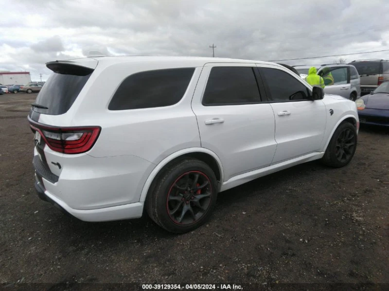 Dodge Durango 6.2L V-8 SUPERCHARGER, 710HP All Wheel Drive, снимка 8 - Автомобили и джипове - 48132638