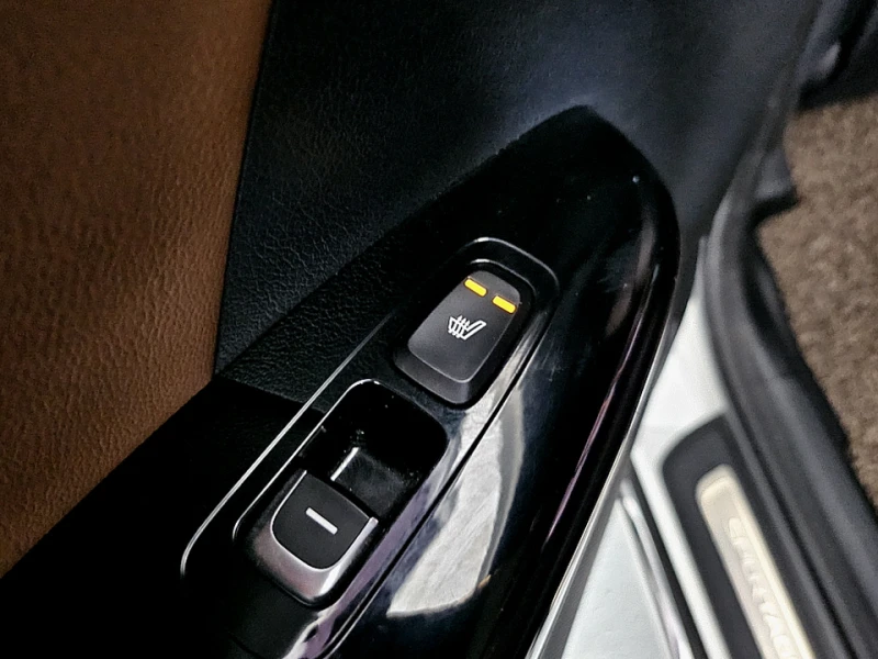 Kia Sportage 2.0, снимка 17 - Автомобили и джипове - 51521815