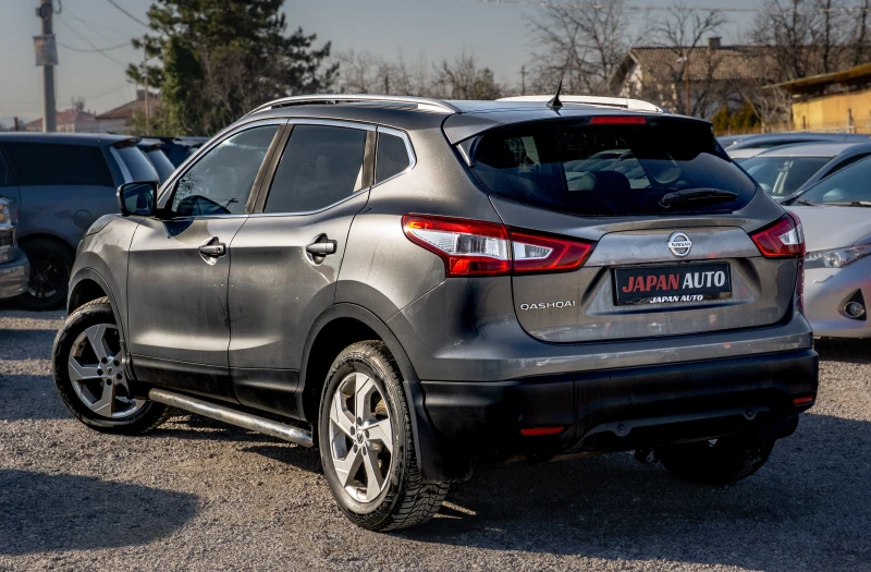 Nissan Qashqai 1.6 TEKNA 163к.с. | КАТО НОВА! МНОГО ЕКСТРИ| ГАРАН, снимка 6 - Автомобили и джипове - 53175273