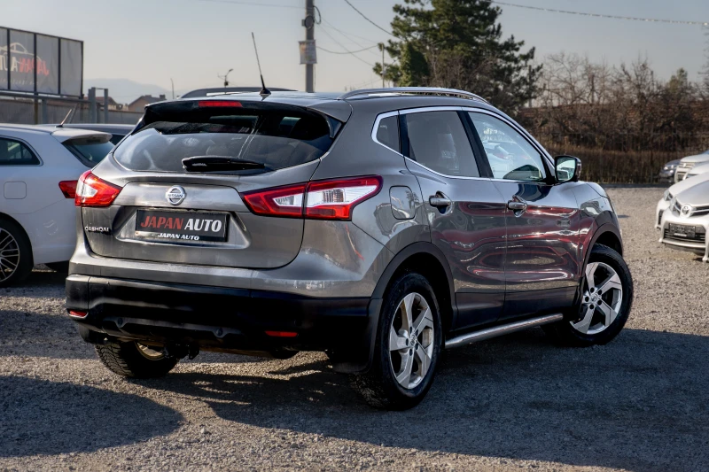Nissan Qashqai 1.6 TEKNA 163к.с. | КАТО НОВА! МНОГО ЕКСТРИ| ГАРАН, снимка 5 - Автомобили и джипове - 53175273
