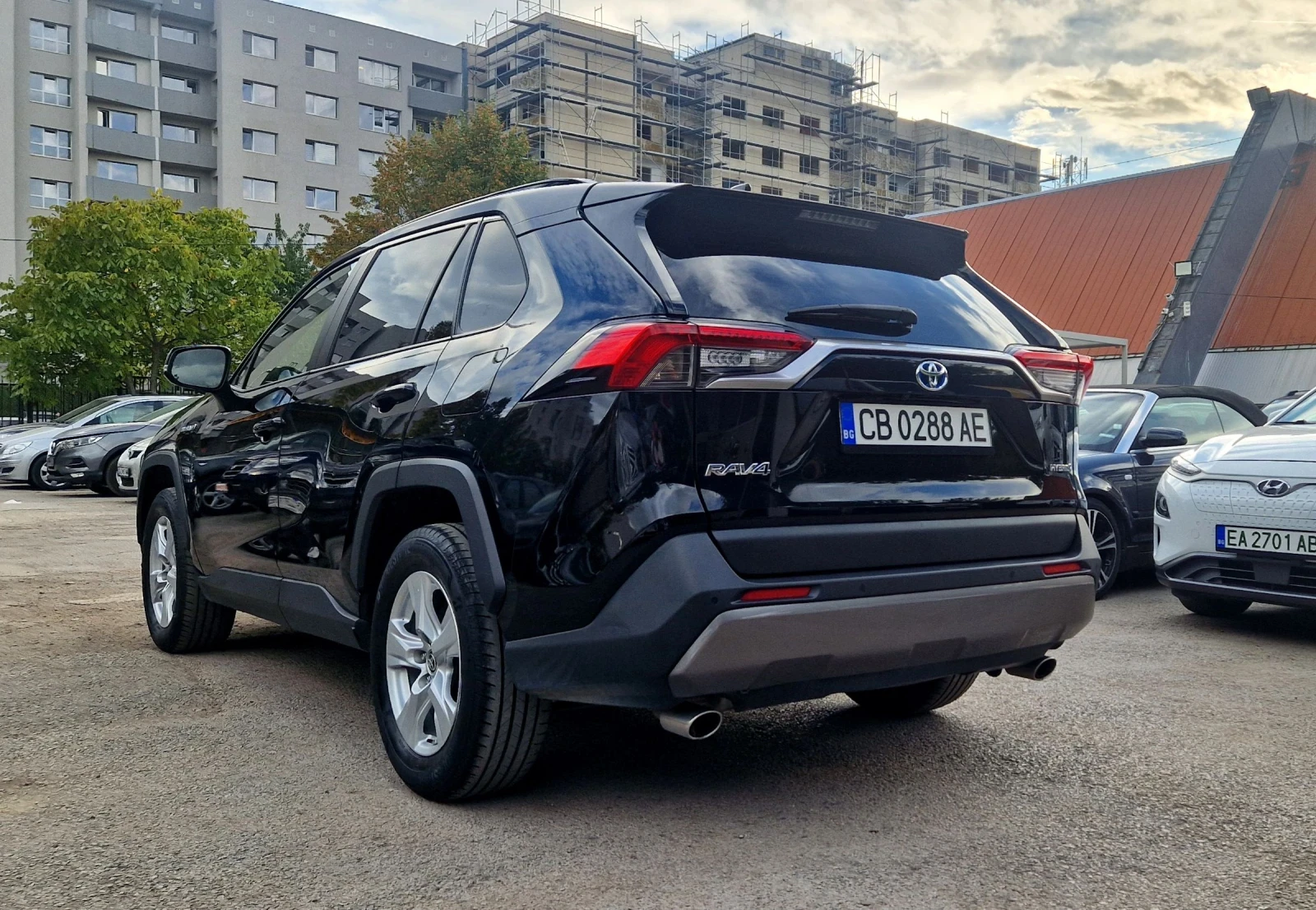 Toyota Rav4 Hybrid4x2/Внос Германия - изображение 4