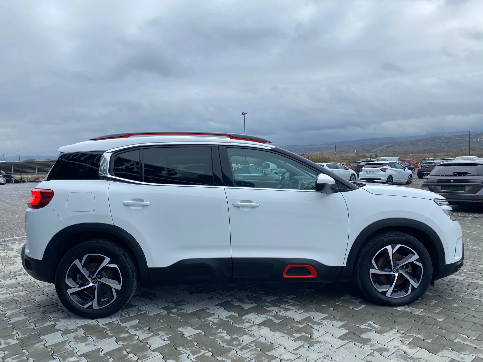 Citroen C5 Aircross 1.5hdi 131ks Възможен собствен лизинг !!! - изображение 4