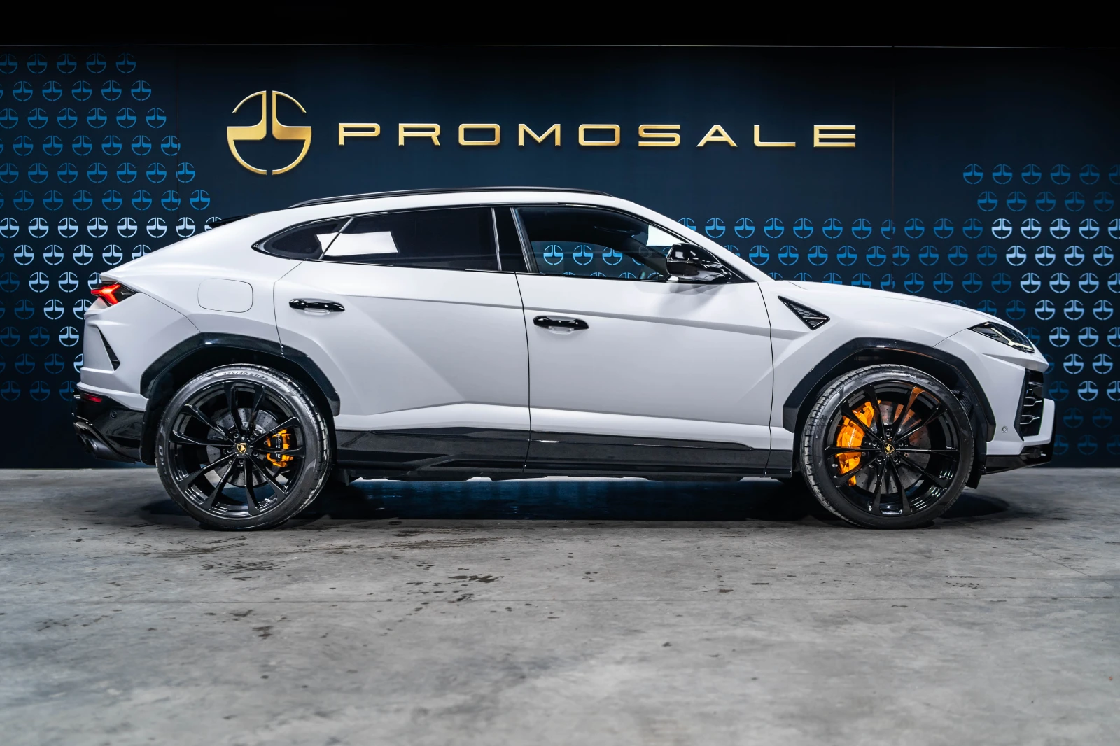 Lamborghini Urus * B&O* Pano* 360 - изображение 6