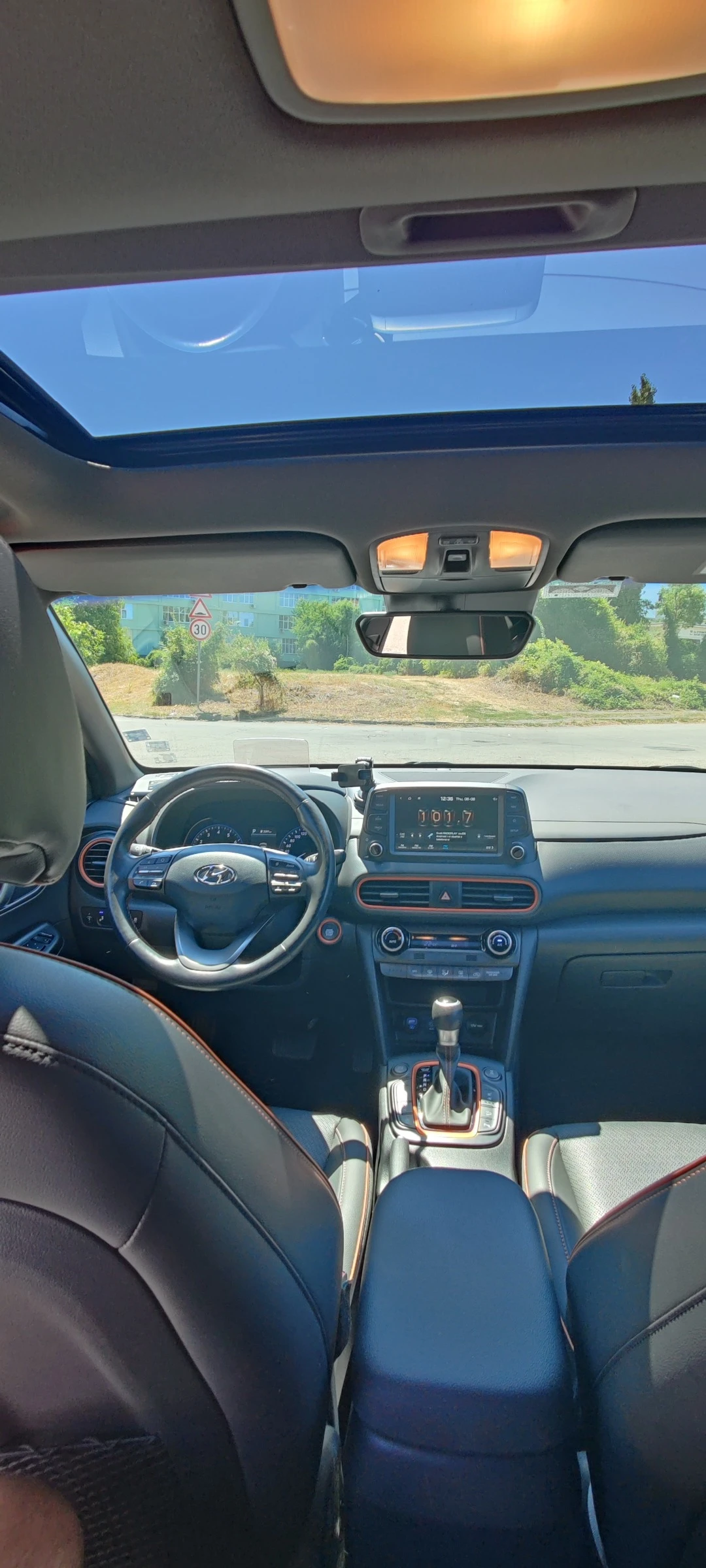 Hyundai Kona  - изображение 4
