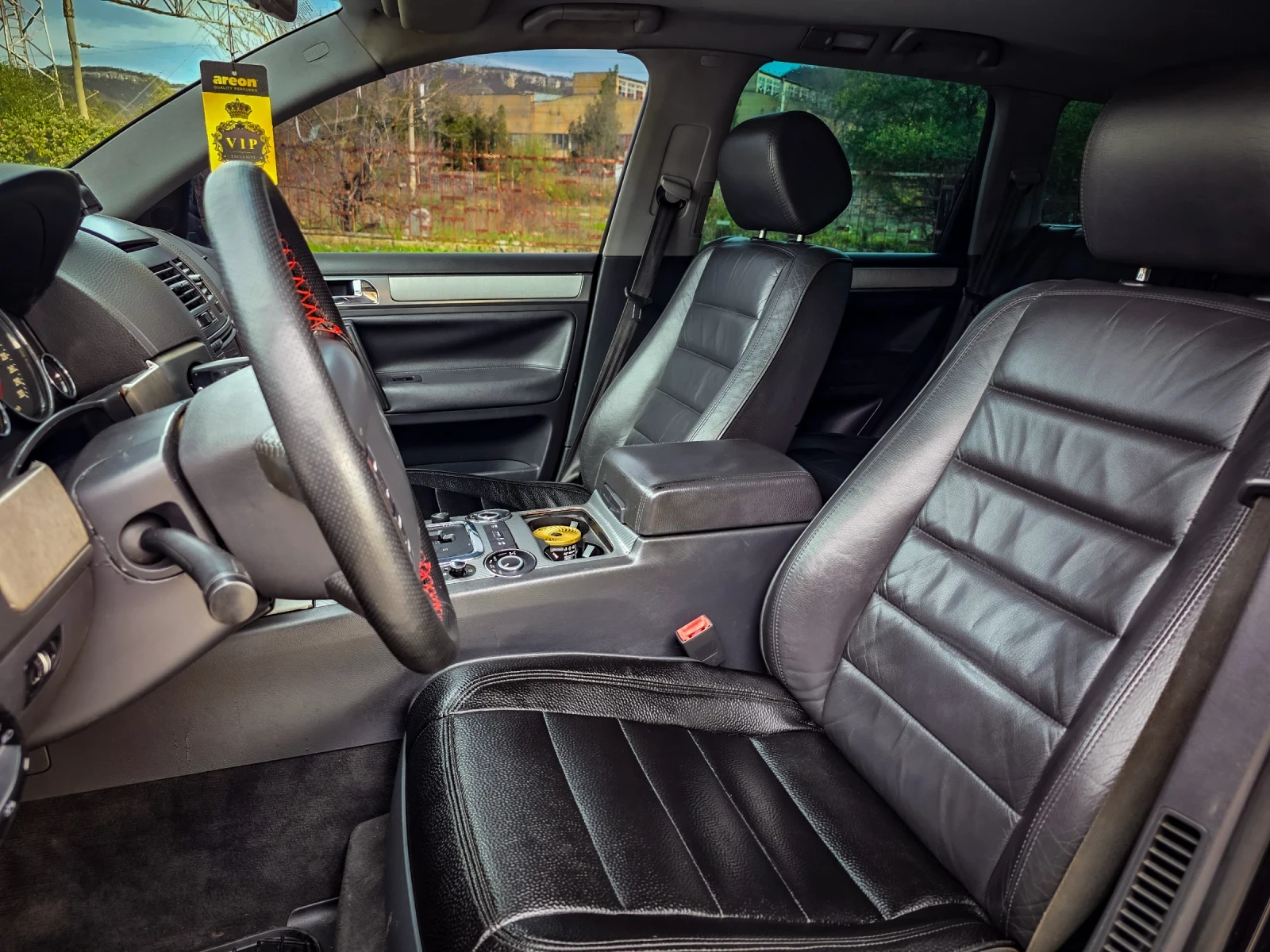 VW Touareg = 4.2= ГАЗ= NAVI= КОЖА=  - изображение 10