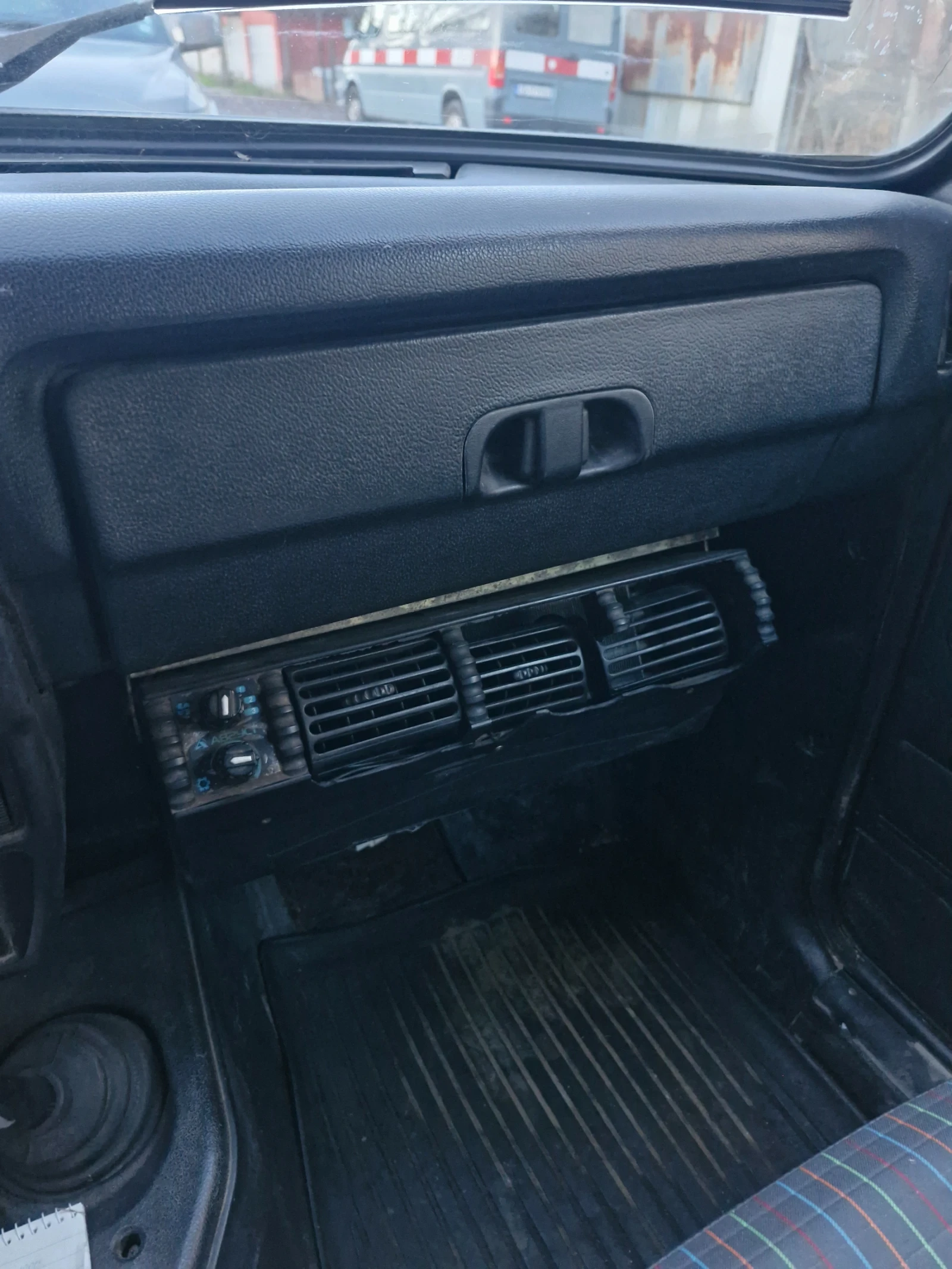 Lada Niva 1.7 - изображение 9