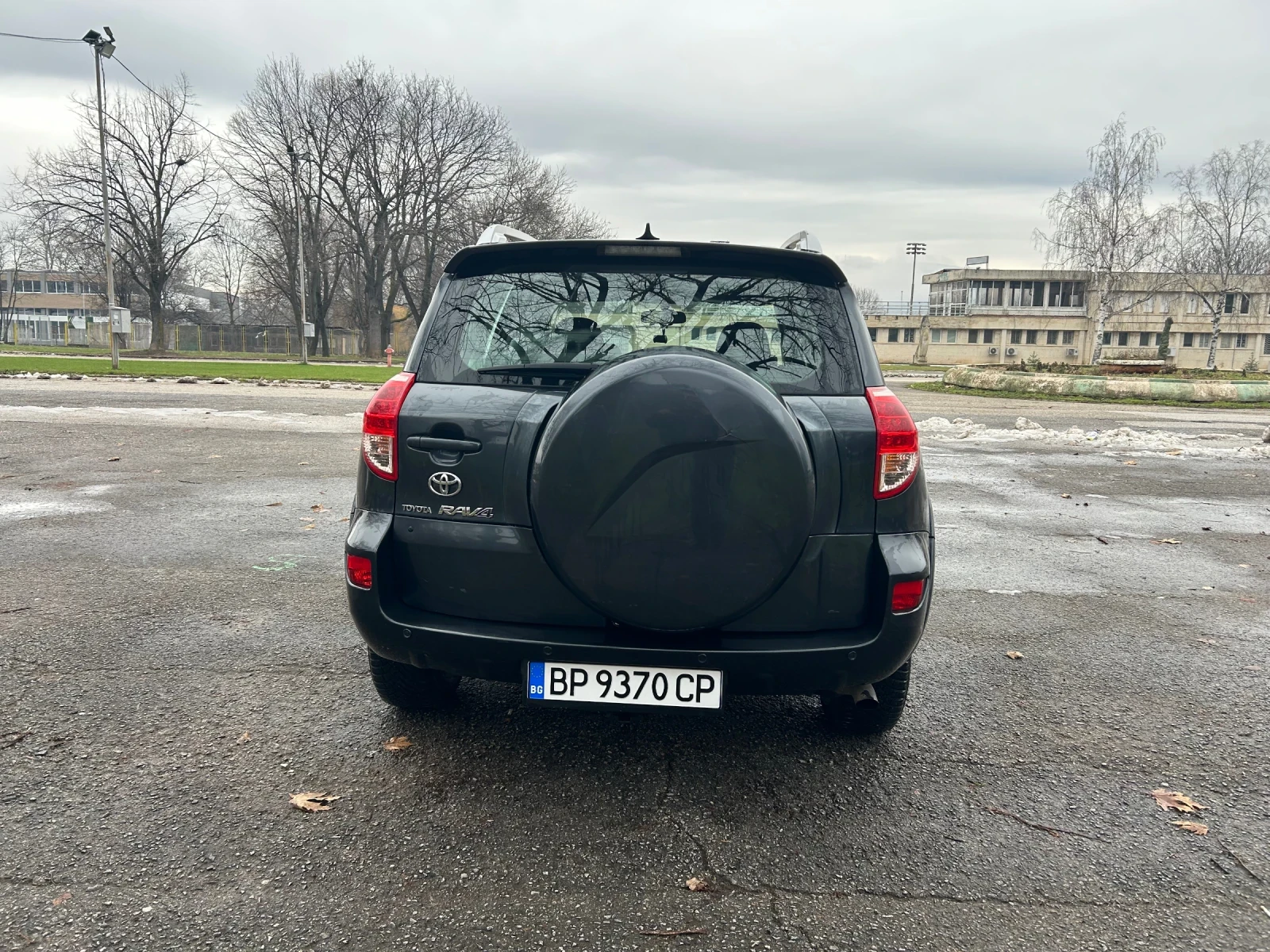 Toyota Rav4 2.2 D-CAT, 4x4 Италия - изображение 5