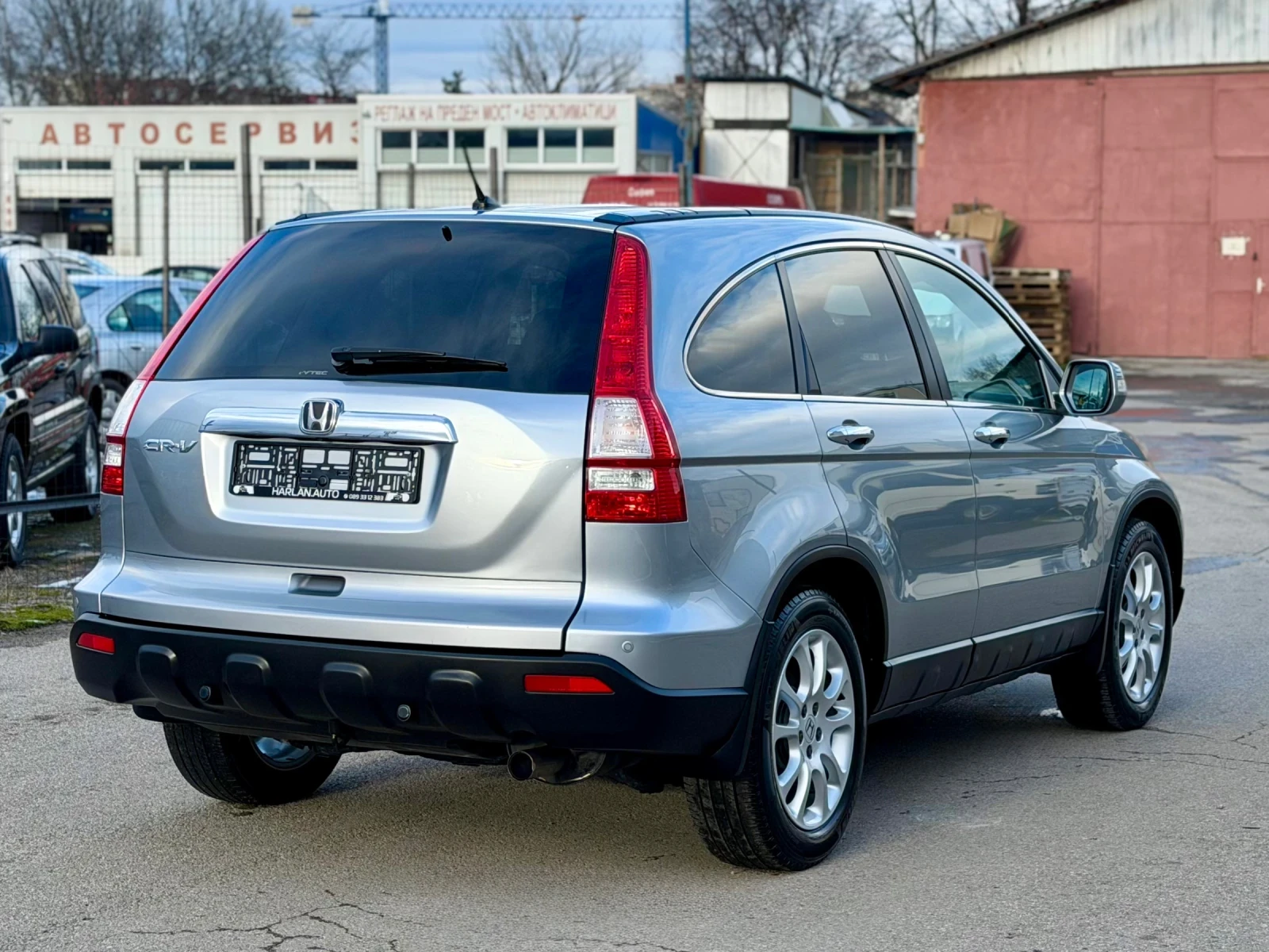 Honda Cr-v 2.0i Executive 4x4 Автоматик/Кожа/Панорама/Нави/, снимка 3 - Автомобили и джипове - 53741876