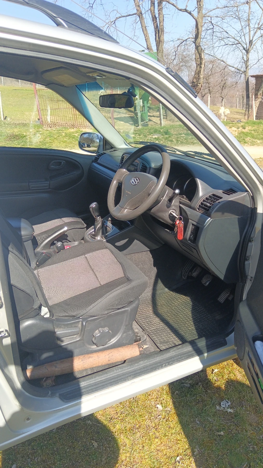 Suzuki Grand vitara Suzuki Grand Vitara 1.6 , 98hp, снимка 7 - Автомобили и джипове - 53850765