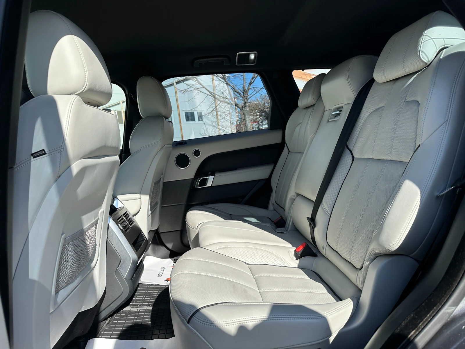 Land Rover Range Rover Sport, снимка 9 - Автомобили и джипове - 53862195