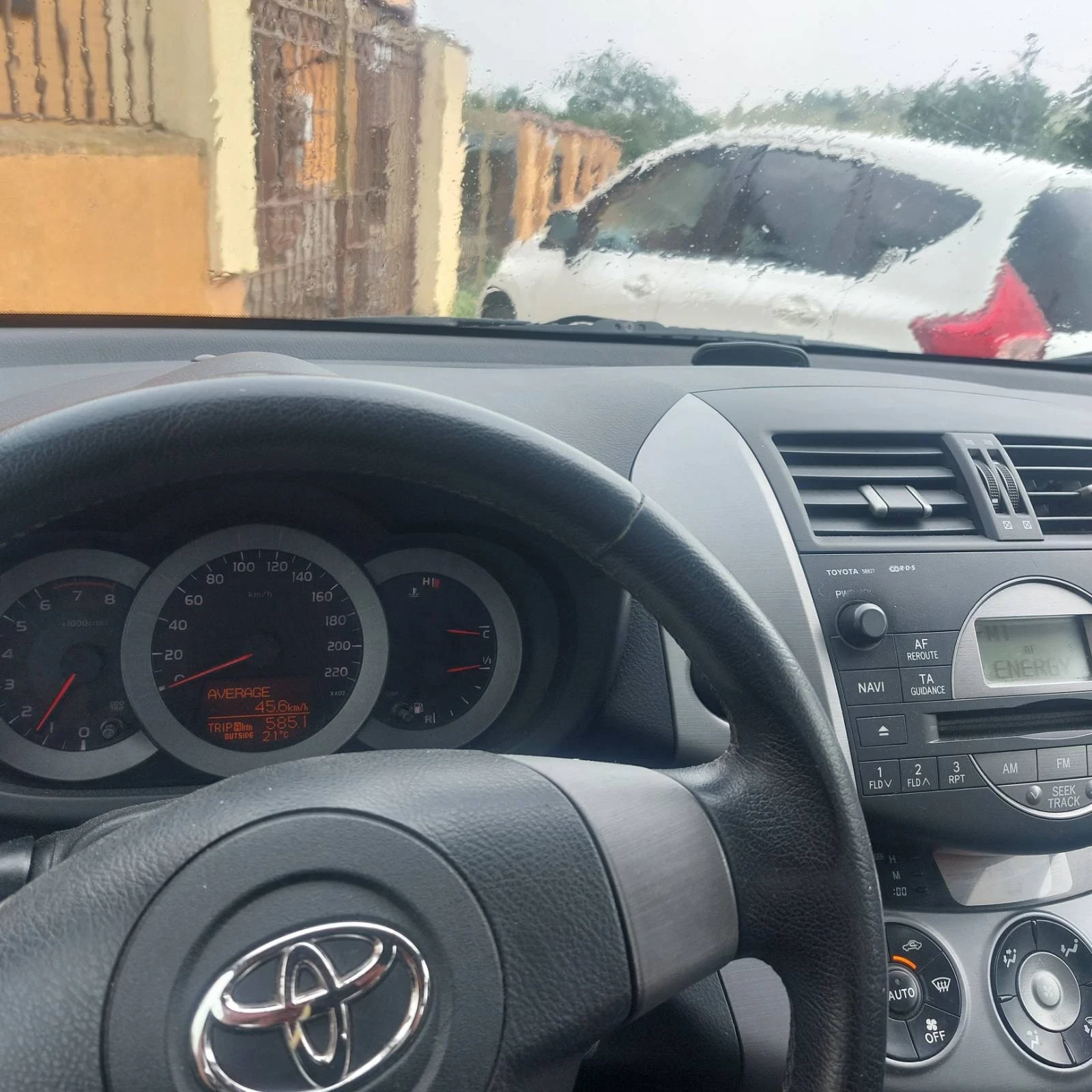 Toyota Rav4, снимка 5 - Автомобили и джипове - 54857794