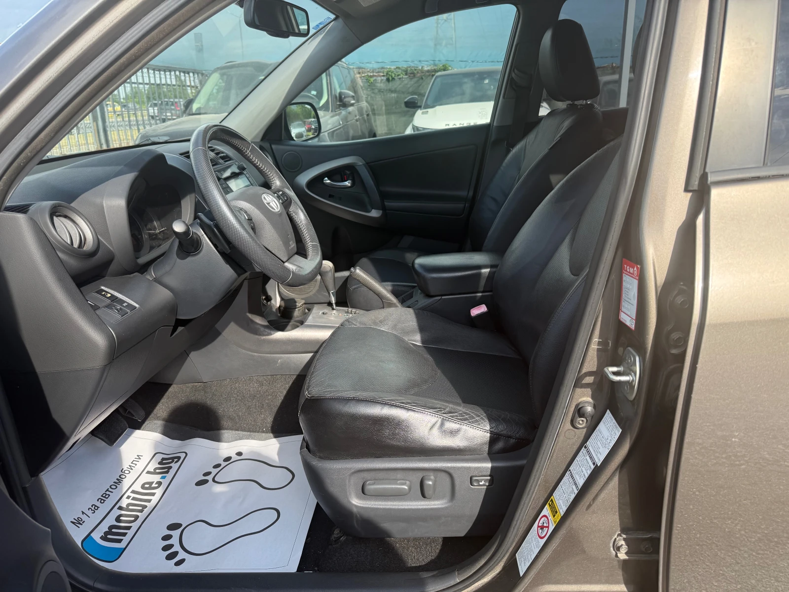 Toyota Rav4 2.2 D-CAT FACE/AUTOMAT, снимка 7 - Автомобили и джипове - 54998697