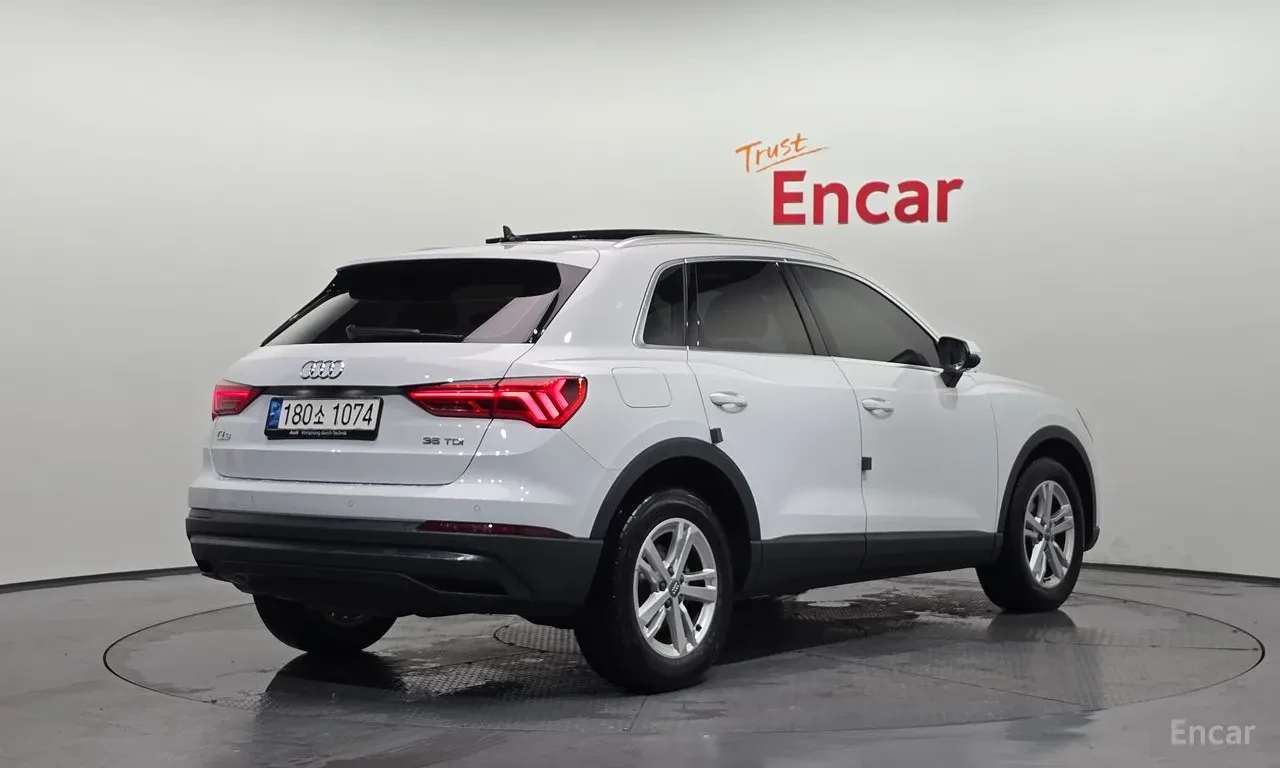 Audi Q3 F3 35 TDI| LED| VIRTUAL COCKPIT| NAVI| KAMERA| KEY, снимка 2 - Автомобили и джипове - 55025856