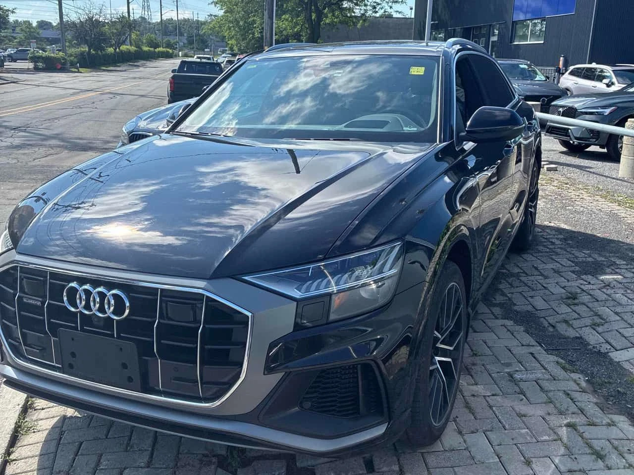 Audi Q8 * Technik * DISTRONIC* ОБДУХВАНЕ* BANG&OLUFSEN* 