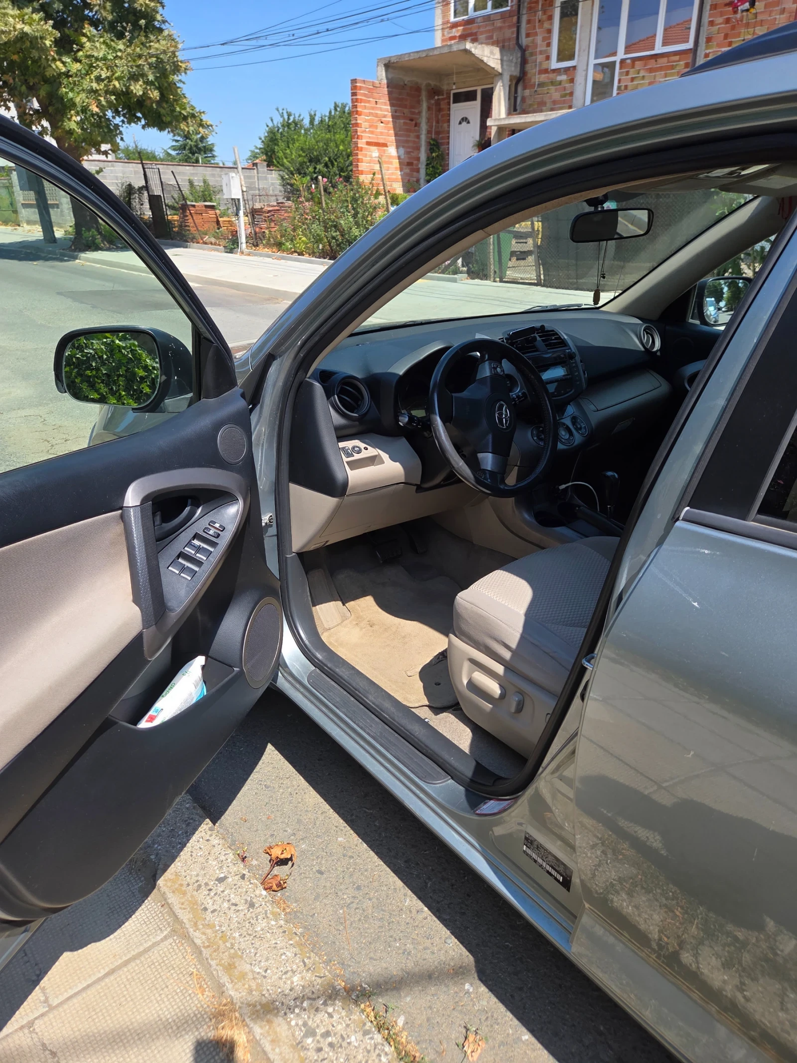 Toyota Rav4, снимка 8 - Автомобили и джипове - 55805496
