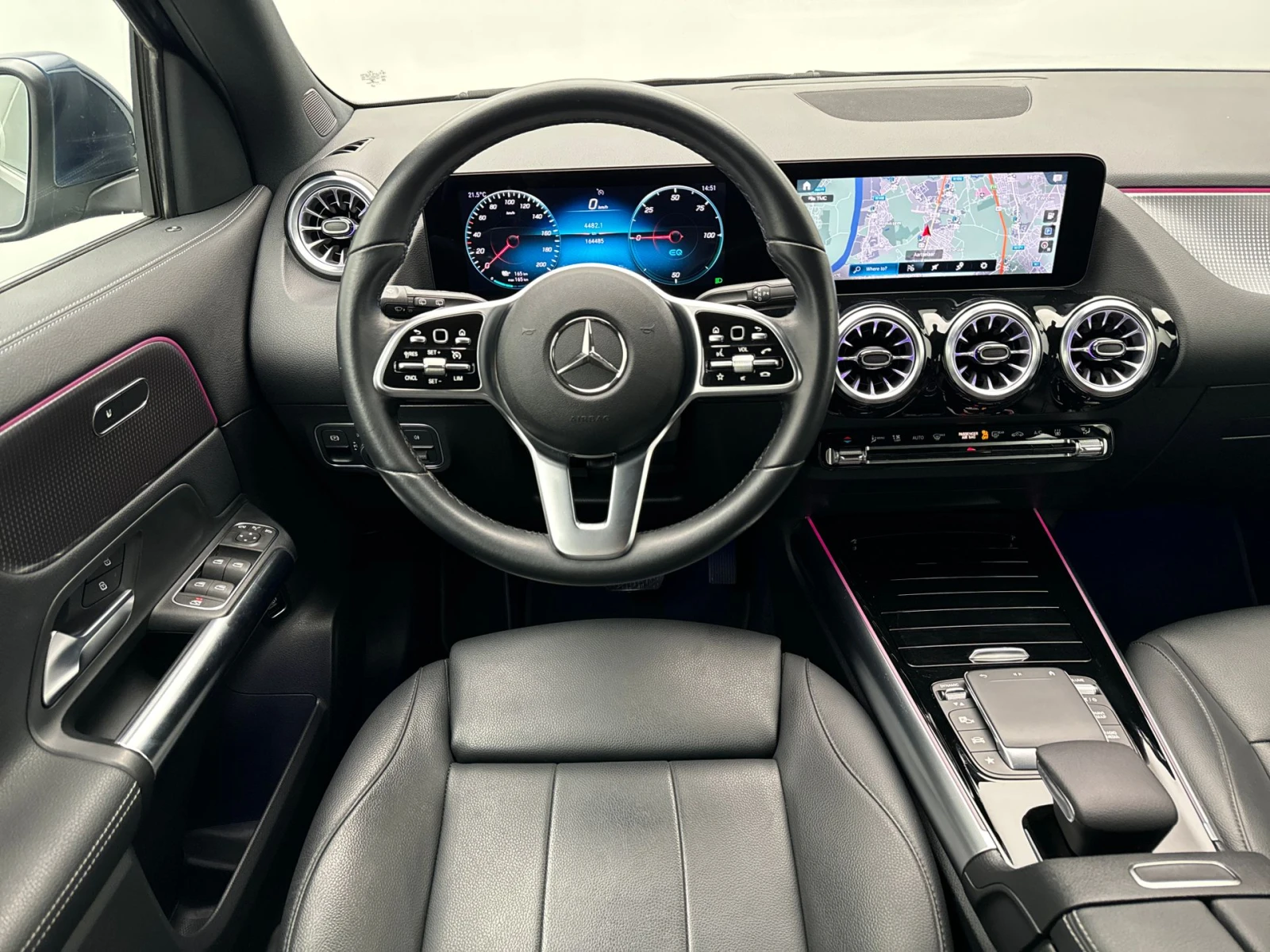 Mercedes-Benz EQA 250 Luxury Виртуал Кожа Амбиентно, снимка 8 - Автомобили и джипове - 55940874