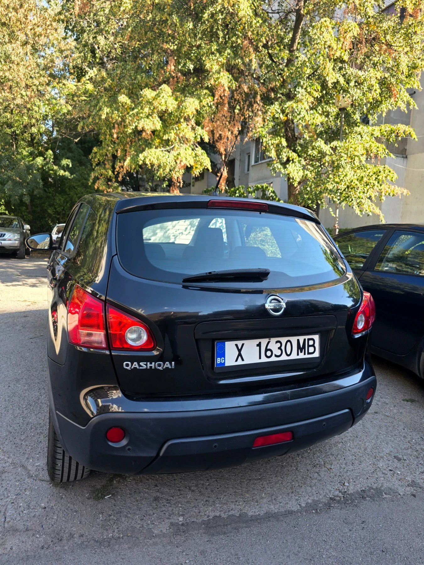 Nissan Qashqai, снимка 4 - Автомобили и джипове - 56072310