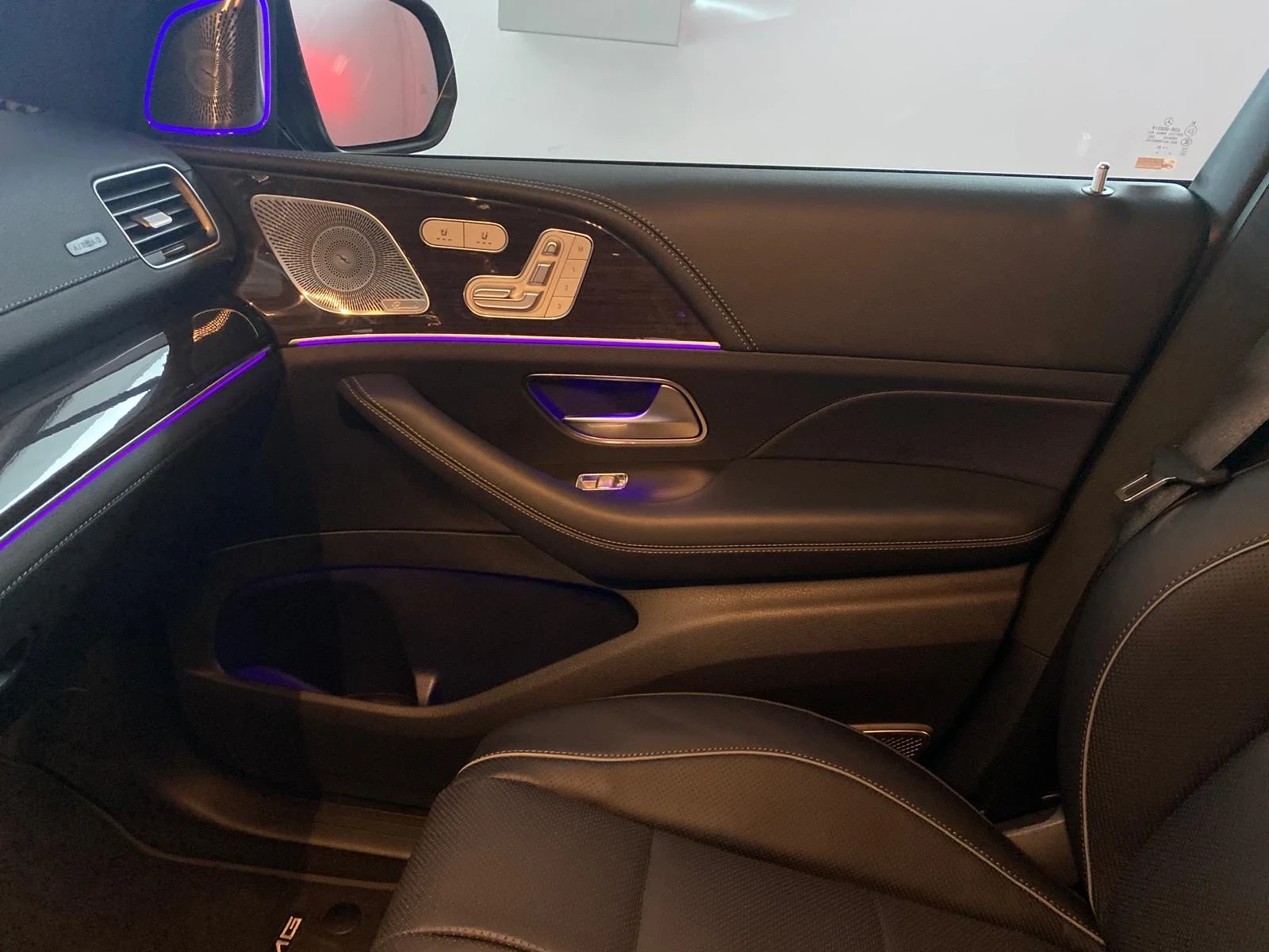 Mercedes-Benz GLS 400 AMG, снимка 10 - Автомобили и джипове - 56517858