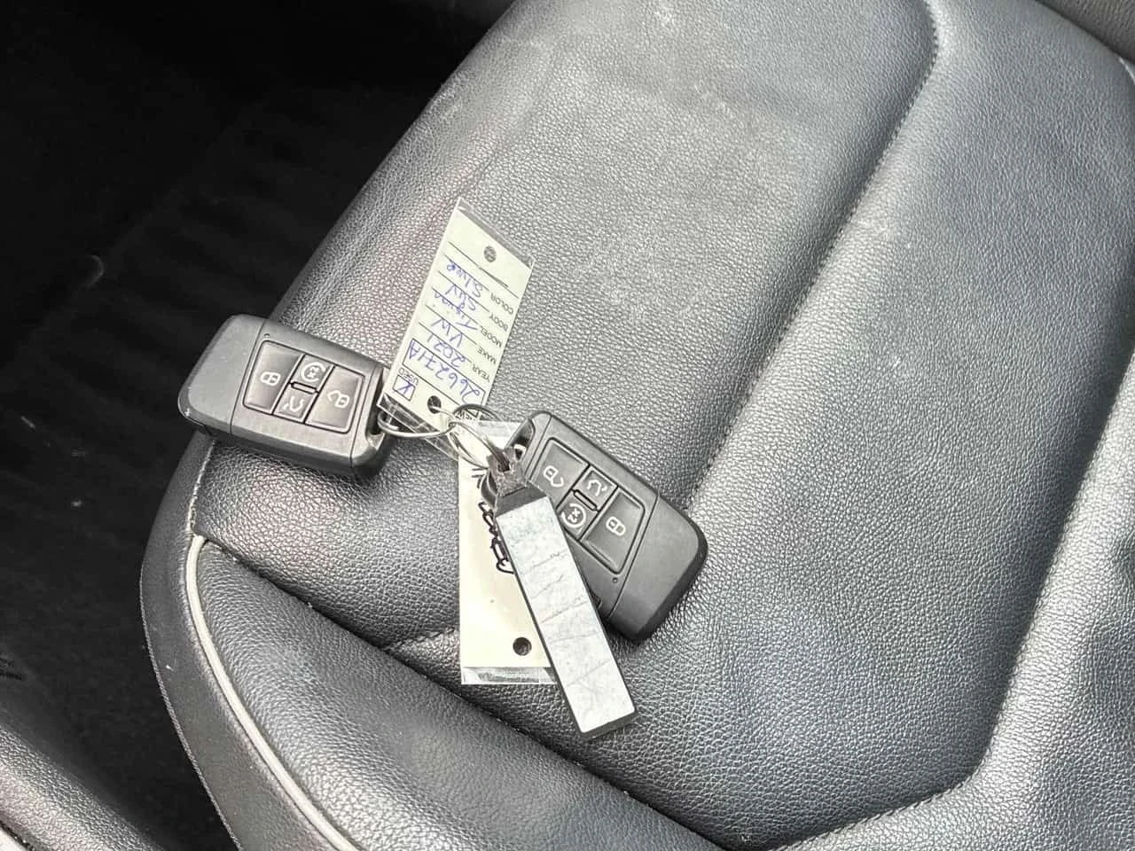 VW Tiguan, снимка 12 - Автомобили и джипове - 56690923