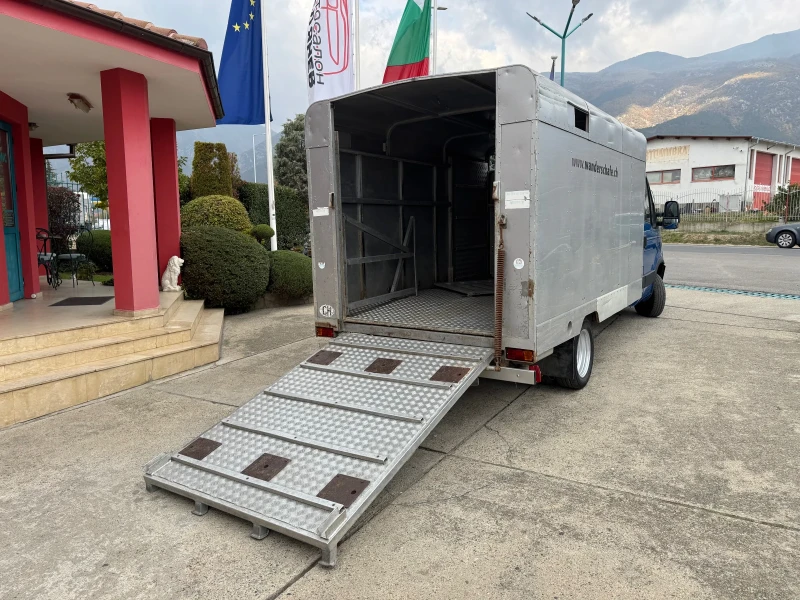 Iveco Daily Животновоз* 35c17* 3.0HPI* Климатик, снимка 11 - Бусове и автобуси - 47463218