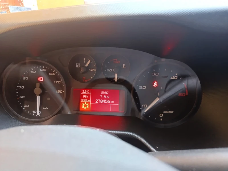 Iveco Daily 35 s 18 Гаранционен, снимка 9 - Бусове и автобуси - 53135061