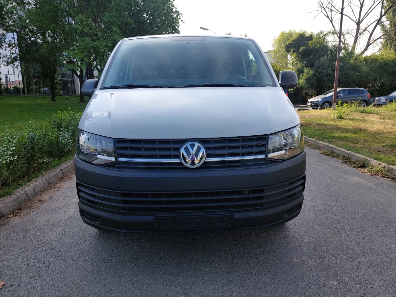 VW Transporter 2, 0TDI 102ps - изображение 2