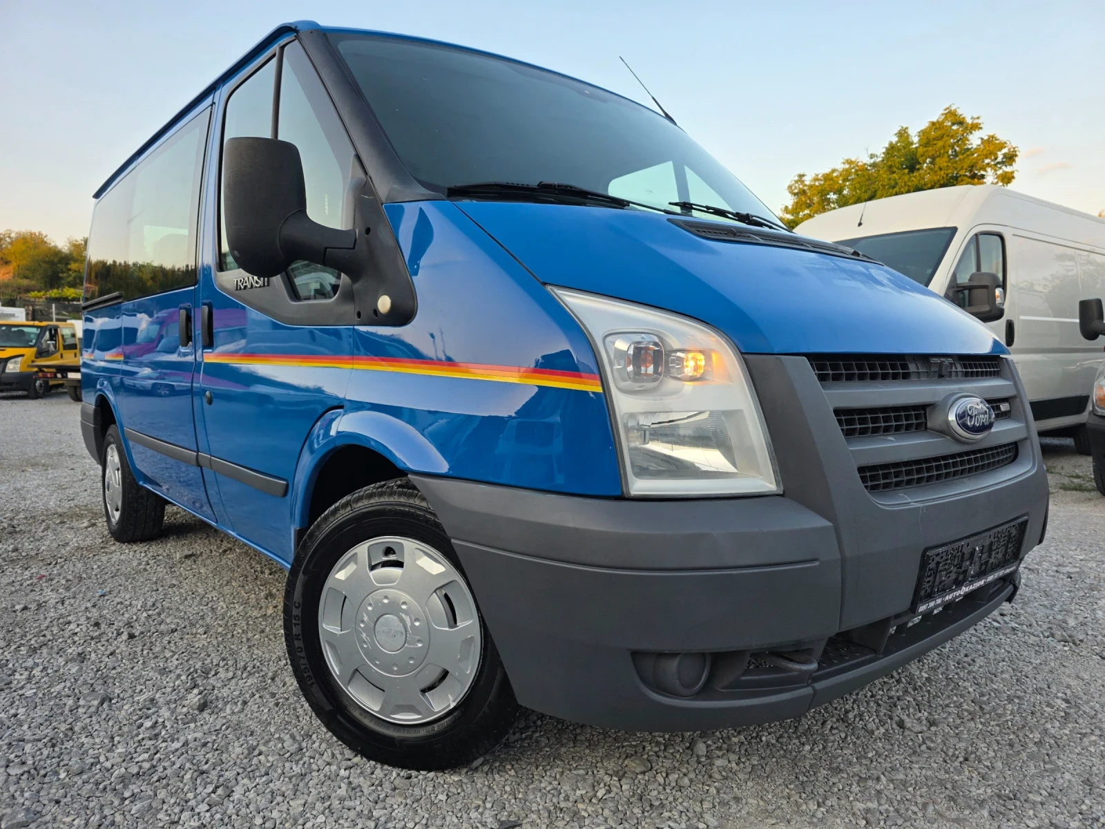 Ford Transit 2.2 8+ 1 Климатик - изображение 2
