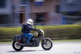     Harley-Davidson Street Rod 750