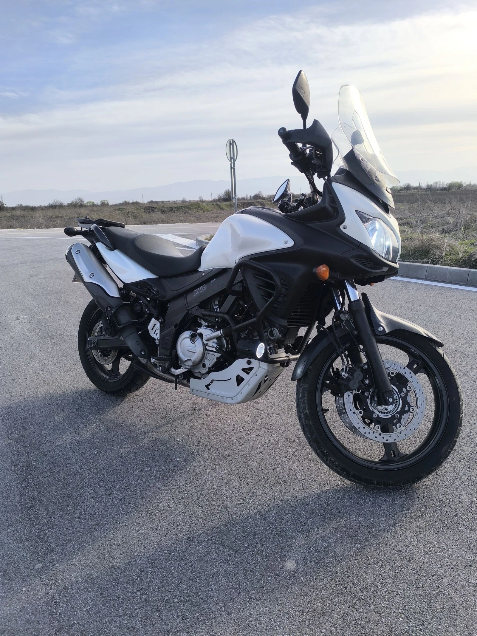 Suzuki V-strom 650 - изображение 2