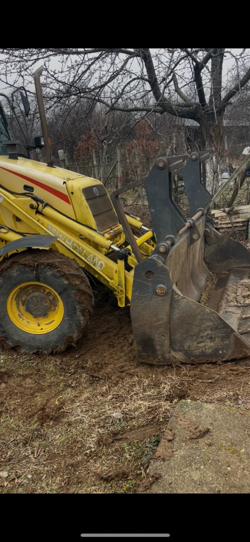 Багер New Holland LB110B , снимка 5 - Индустриална техника - 53375268