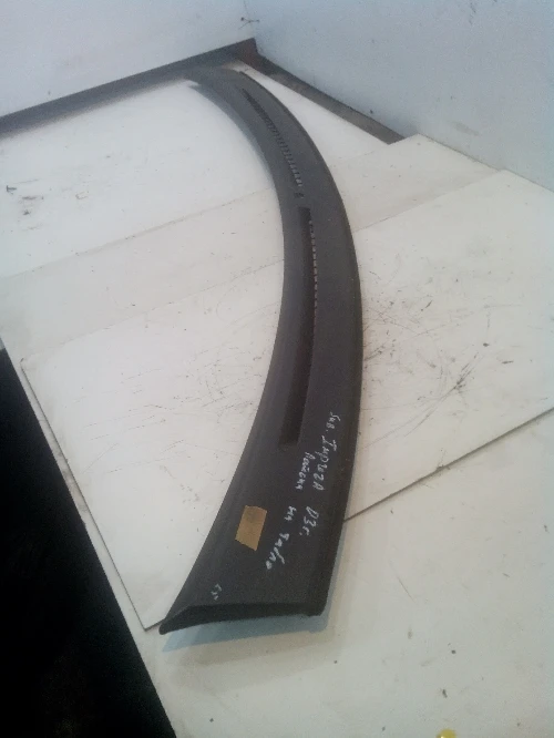 Лайсна табло Субару Импреза