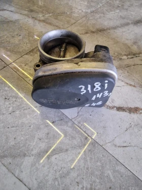 13541439224-03  дроселова клапа BMW E46 318i 