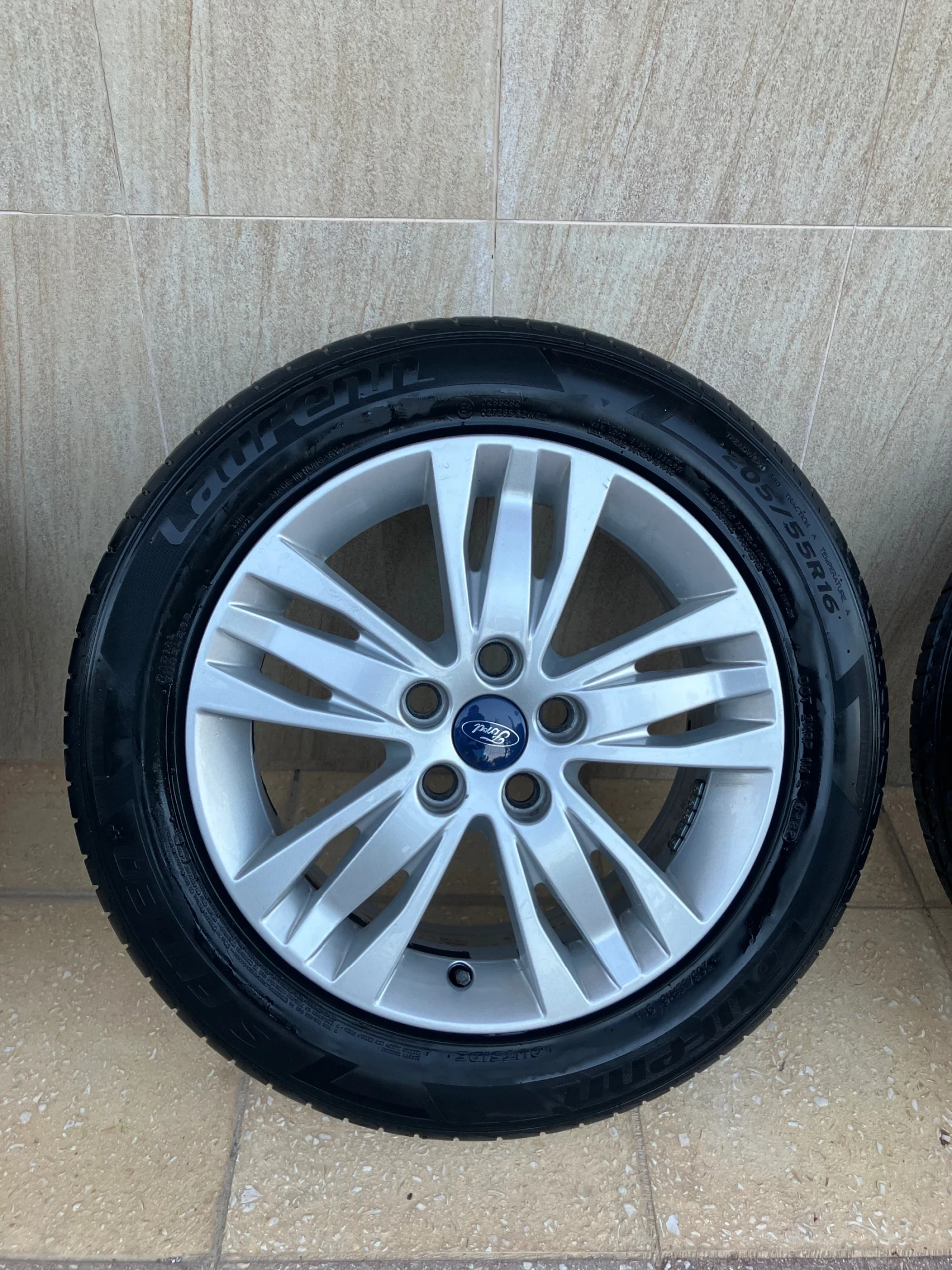 ���� � ������ 205/55R16 | Mobile.bg � ����������� 3