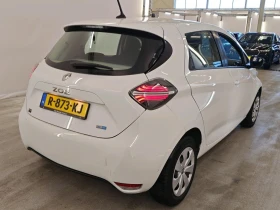 Renault Zoe 52 kWh Life, снимка 4